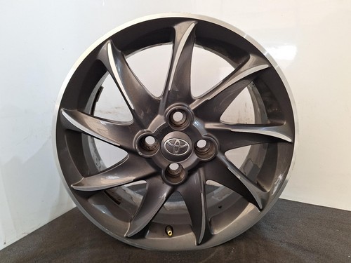 Toyota yaris vvt - toyota,