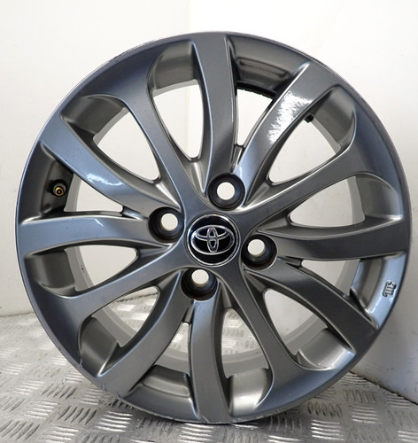 Toyota yaris grey alloy - toyota,