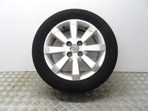 Toyota yaris mk2 - 15", alloy