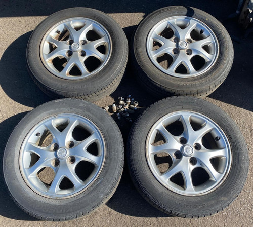 Toyota yaris mk1 - toyota,