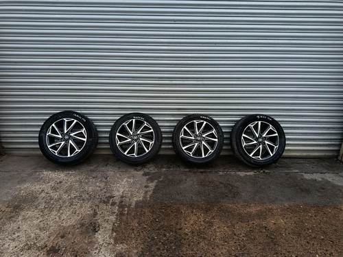 Toyota yaris mk4 - yaris, 4