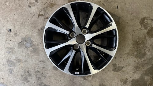 Genuine toyota yaris - toyota,