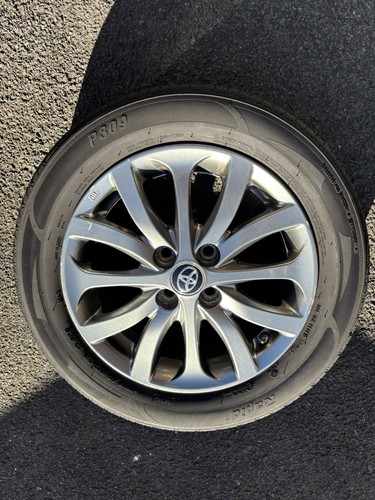 2016 toyota yaris mk4 alloy - 2016,